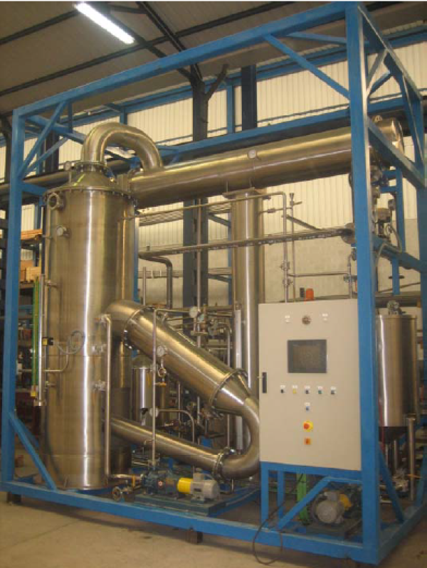 Sistema de Evaporación para Concentración de Extractos y Sólidos