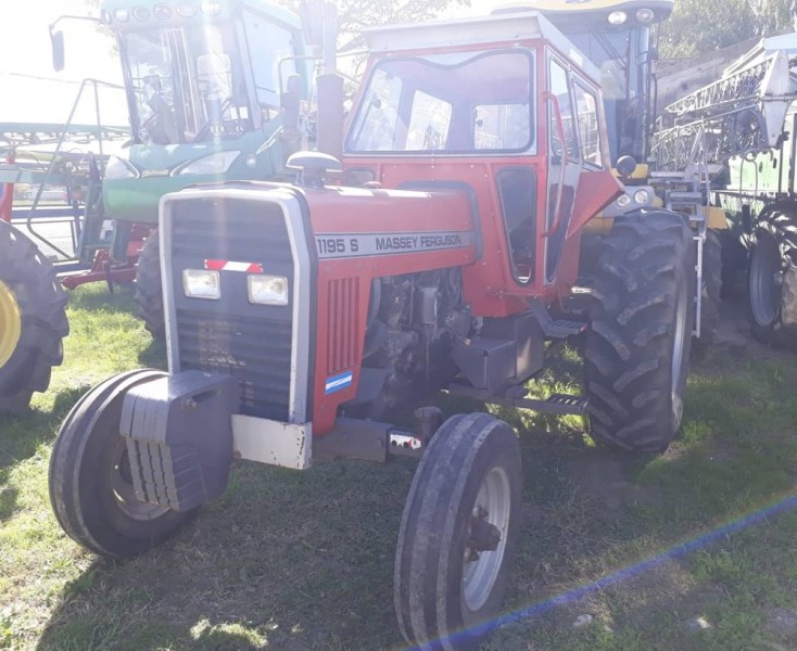 Tractor Massey Ferguson 1195