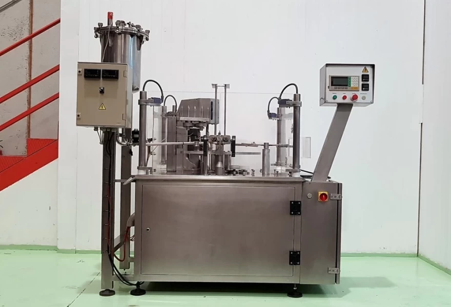 ENVASADORA ROTATIVA EFABIN mod. R 4