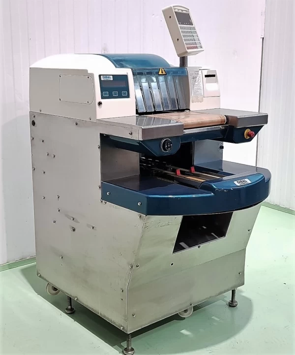 ENVASADORA ULMA mod. COMPACT
