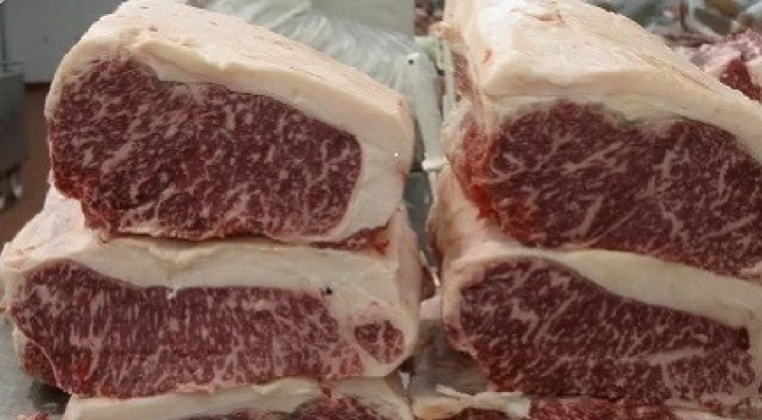 CORTES DE CARNE WAGYU  KOBE STYLE