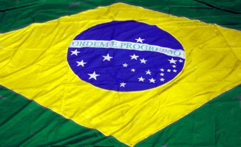 BRASIL: ACUERDO CON INDIA PARA EXPORTACION DE POLLOS