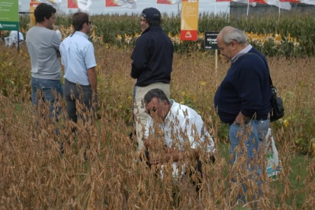 EXPOAGRO: CAPACITACION SOBRE ENFERMEDADES DE FIN DE CICLO
