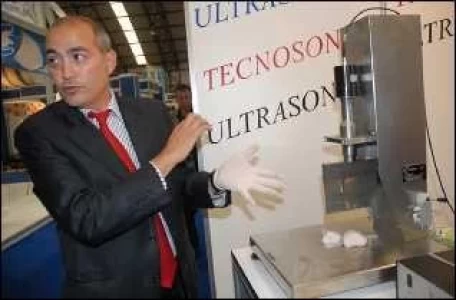ESPAÑA: CORTAR PESCADO POR ULTRASONIDOS