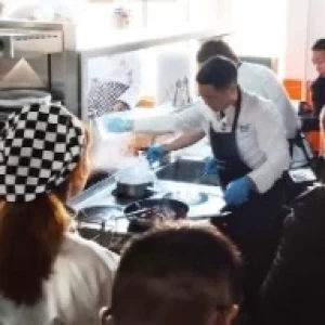 MÁS PROMOCIÓN Y CAPACITACIÓN EN CHINA