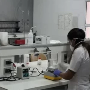 El INV ya donó más de 70 mil litros de alcohol para afrontar la pandemia