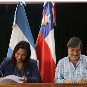 Argentina y Chile acordaron una agenda sanitaria para fortalecer el comercio de productos
