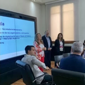 Red Alimentaria GS1 y Tecno Fidta proyectan agenda 2024 junto a la Mesa Público-Privada