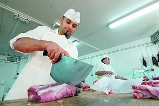 ESPAÑA: MIERES PONE EN EL MERCADO LA HAMBURGUESA DE CARNE ASTURIANA