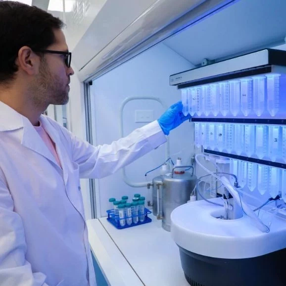 Anuncian alianza biotecnológica para brindar alternativas al uso de antibióticos tradicionales